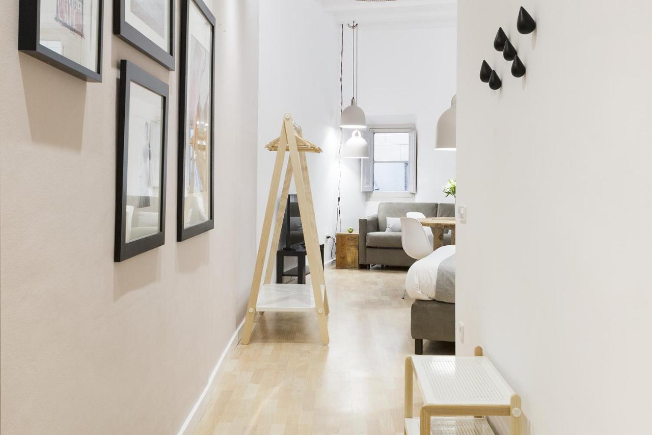 Ola Living Cnd Canuda Barcelone Extérieur photo